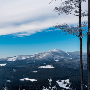 Lysá hora z vrcholu Nad Kršlí