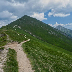 Klin a Nižná Bystrá od Račkova sedla